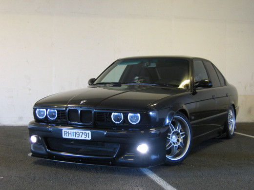 57893 (a): :1600x1200